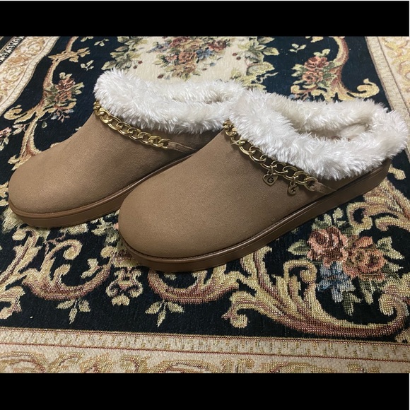 New GBG LOS ANGELES SLIPPERS SHOES size 8 GUESS - Picture 11 of 15